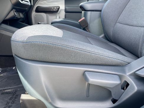 New 2026 Ford Maverick XLT image 19