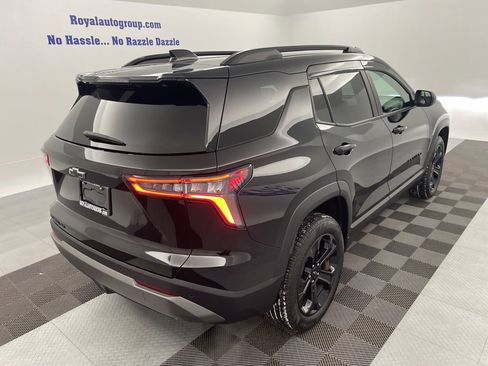 Certified 2025 Chevrolet Equinox LT w/ Midnight Edition image 11