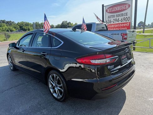 Used 2019 Ford Fusion Titanium FWD image 7