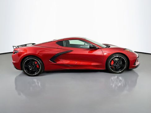 Used 2022 Chevrolet Corvette Stingray Preferred Cpe w/ Z51 Performance Package RWD image 12