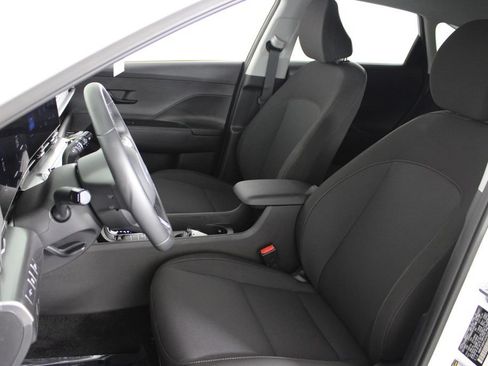 Certified 2026 Hyundai Kona SEL Sport FWD image 20