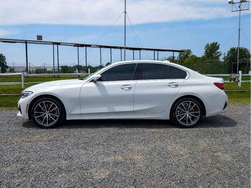 Used 2021 BMW 330i xDrive Sedan w/ Premium Package AWD/4WD image 9