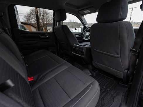 Used 2023 GMC Sierra 1500 Elevation image 30