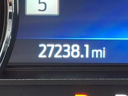 Certified 2023 Ford Explorer ST-Line image 26