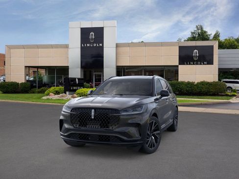 New 2026 Lincoln Aviator Black Label w/ Jet Appearance Package image 2