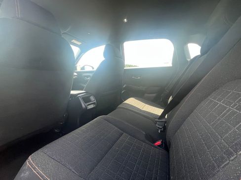 Used 2025 Honda HR-V Sport image 16
