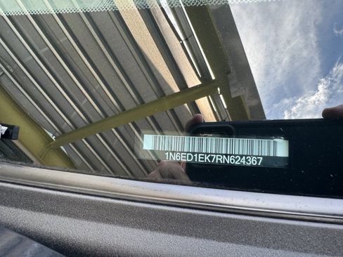 Used 2024 Nissan Frontier PRO-4X w/ Off-Road Protection Package image 44