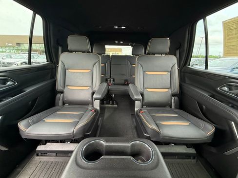 Used 2022 GMC Yukon AT4 AWD/4WD image 31