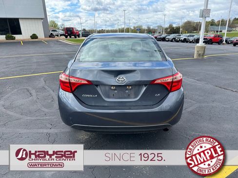 Used 2018 Toyota Corolla LE FWD image 4