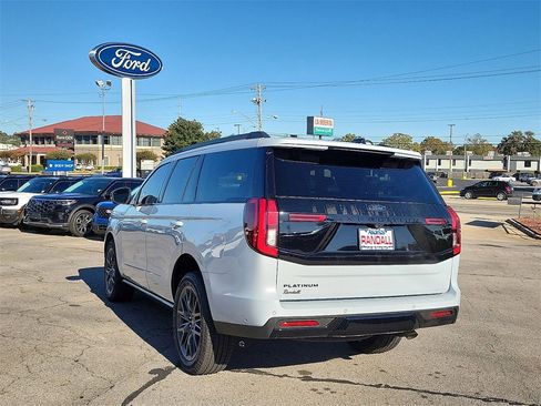New 2025 Ford Expedition Platinum w/ Stealth Performance Package image 4