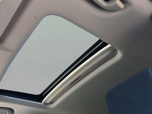 Used 2018 Honda CR-V EX image 27