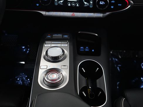 Used 2023 Genesis Electrified GV70 AWD/4WD image 16