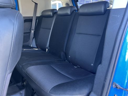 Used 2007 Toyota FJ Cruiser 4WD image 23