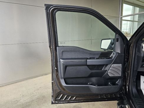 Used 2024 Ford F150 Lariat w/ Bed Utility Package image 19