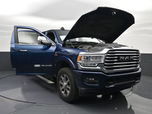 Used 2022 RAM 3500 Limited AWD/4WD image 37