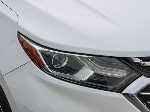 Used 2019 Chevrolet Equinox Premier AWD/4WD image 4
