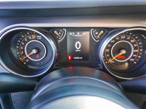 Used 2020 Jeep Wrangler Sport image 21