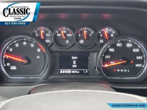 Used 2025 Chevrolet Silverado 2500 Custom w/ Custom Value Package image 19
