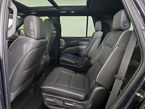 Used 2022 Cadillac Escalade Sport w/ Touring Package AWD/4WD image 11