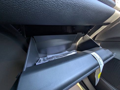 New 2026 Chrysler Pacifica Select w/ S Appearance Package image 30