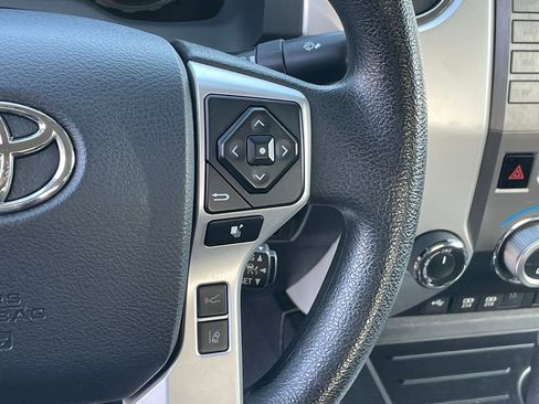 Used 2020 Toyota Tundra SR5 w/ TRD Off-Road Package image 33