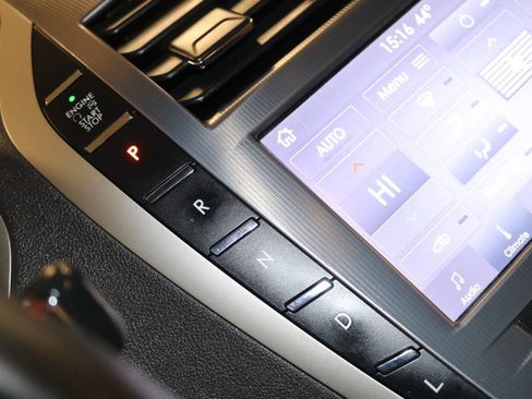 Used 2020 Lincoln MKZ Reserve w/ Elements Package image 43