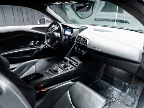 Used 2017 Audi R8 V10 plus image 66