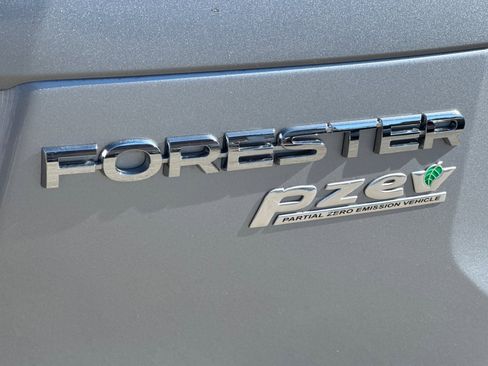 Used 2017 Subaru Forester 2.5i Touring image 27