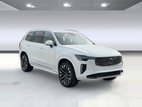 New 2026 Volvo XC90 T8 Plus image 7