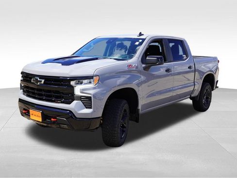 Certified 2024 Chevrolet Silverado 1500 LT Trail Boss AWD/4WD image 11