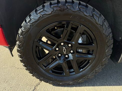 Used 2024 Chevrolet Silverado 1500 Custom w/ Rally Edition image 9