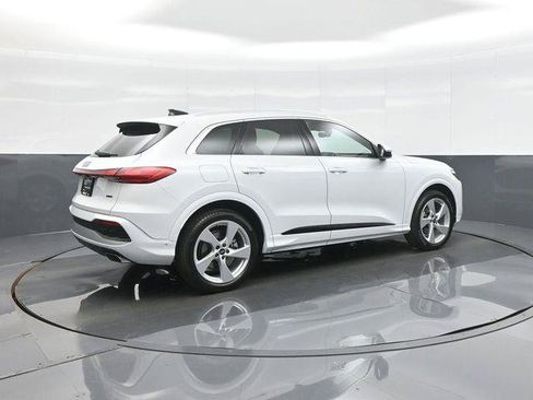 Used 2025 Audi Q5 Prestige AWD/4WD image 7