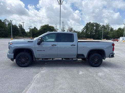 Used 2024 Chevrolet Silverado 2500 LTZ w/ LTZ Plus Package AWD/4WD image 4