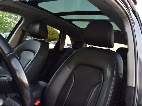 Used 2017 Audi Q5 2.0T Premium Plus w/ Technology Package image 15