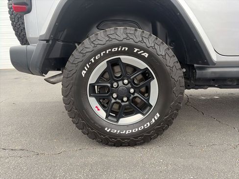 Used 2019 Jeep Wrangler Unlimited Rubicon image 9