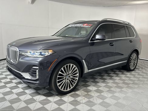 Used 2019 BMW X7 xDrive50i w/ Executive Package AWD/4WD image 4