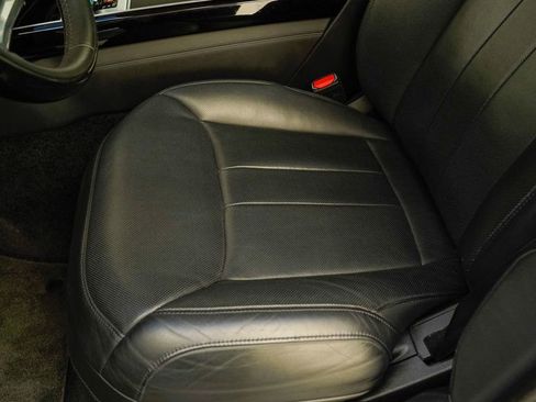 Used 2023 Land Rover Range Rover Long Wheelbase Autobiography image 64