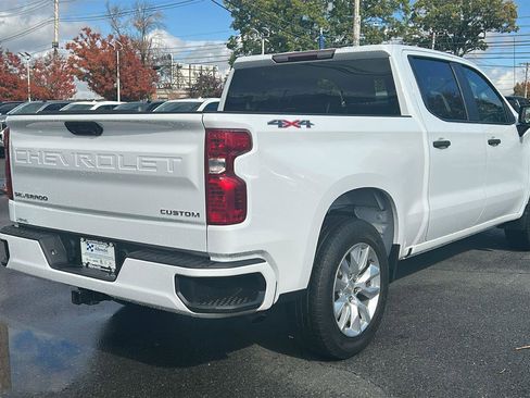 Certified 2022 Chevrolet Silverado 1500 Custom image 9