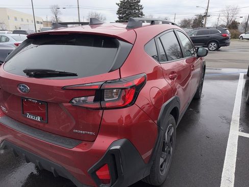 Certified 2025 Subaru Crosstrek 2.5i Limited image 3