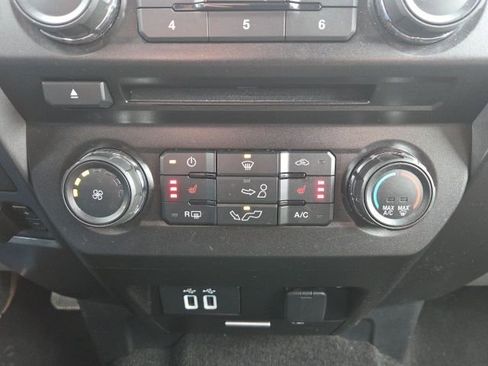 Used 2018 Ford F150 XLT w/ Equipment Group 302A Luxury image 37