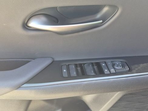New 2026 Lexus UX 300h AWD image 17