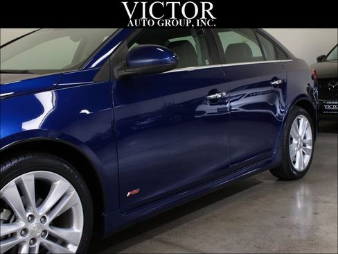 Used 2012 Chevrolet Cruze LTZ w/ RS Package image 6