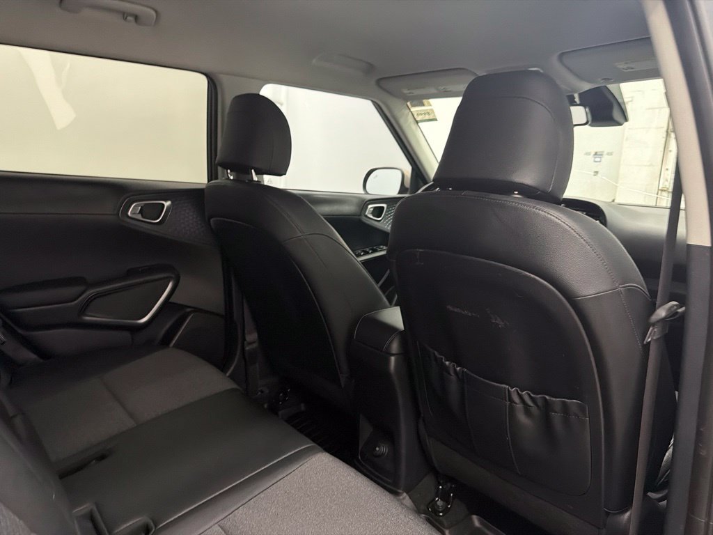 Used 2020 Kia Soul EX w/ Option Group 015 FWD image 29