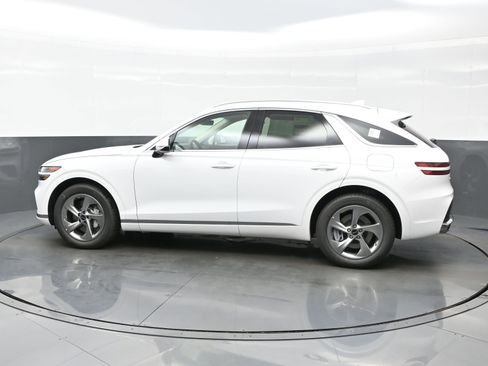 New 2026 Genesis GV70 2.5T Select image 3
