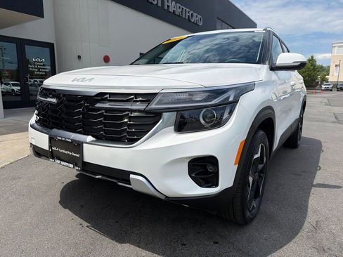 Used 2026 Kia Seltos S AWD/4WD image 3