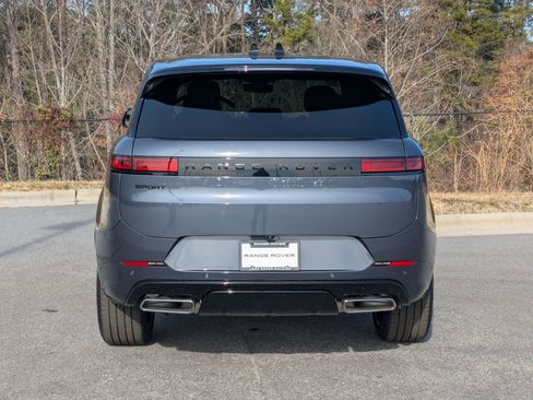 New 2026 Land Rover Range Rover Sport Dynamic SE image 6