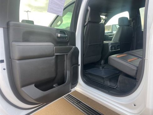 Used 2023 GMC Sierra 2500 AT4 w/ AT4 Preferred Package image 37