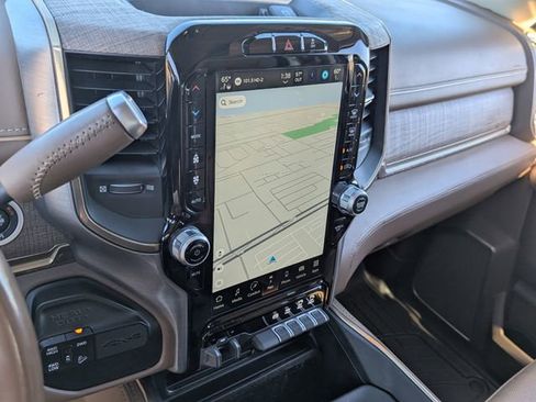 Used 2022 RAM 2500 Limited image 27