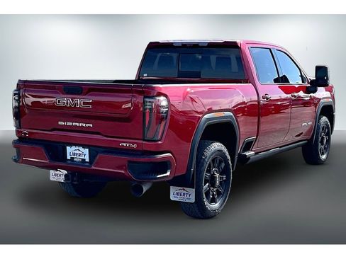 Used 2025 GMC Sierra 2500 AT4 w/ AT4 Premium Plus Package AWD/4WD image 6
