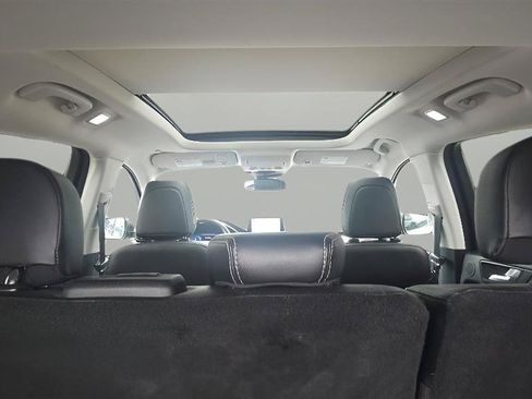 Used 2021 Ford Escape Titanium AWD/4WD image 22